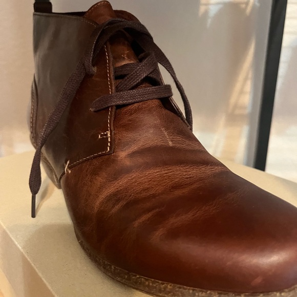 Clark’s new in box size 12 boot - Picture 3 of 3